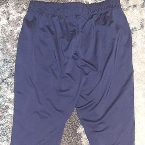 Women's UA Tech™ Capris